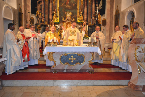 Gottesdienst Altar